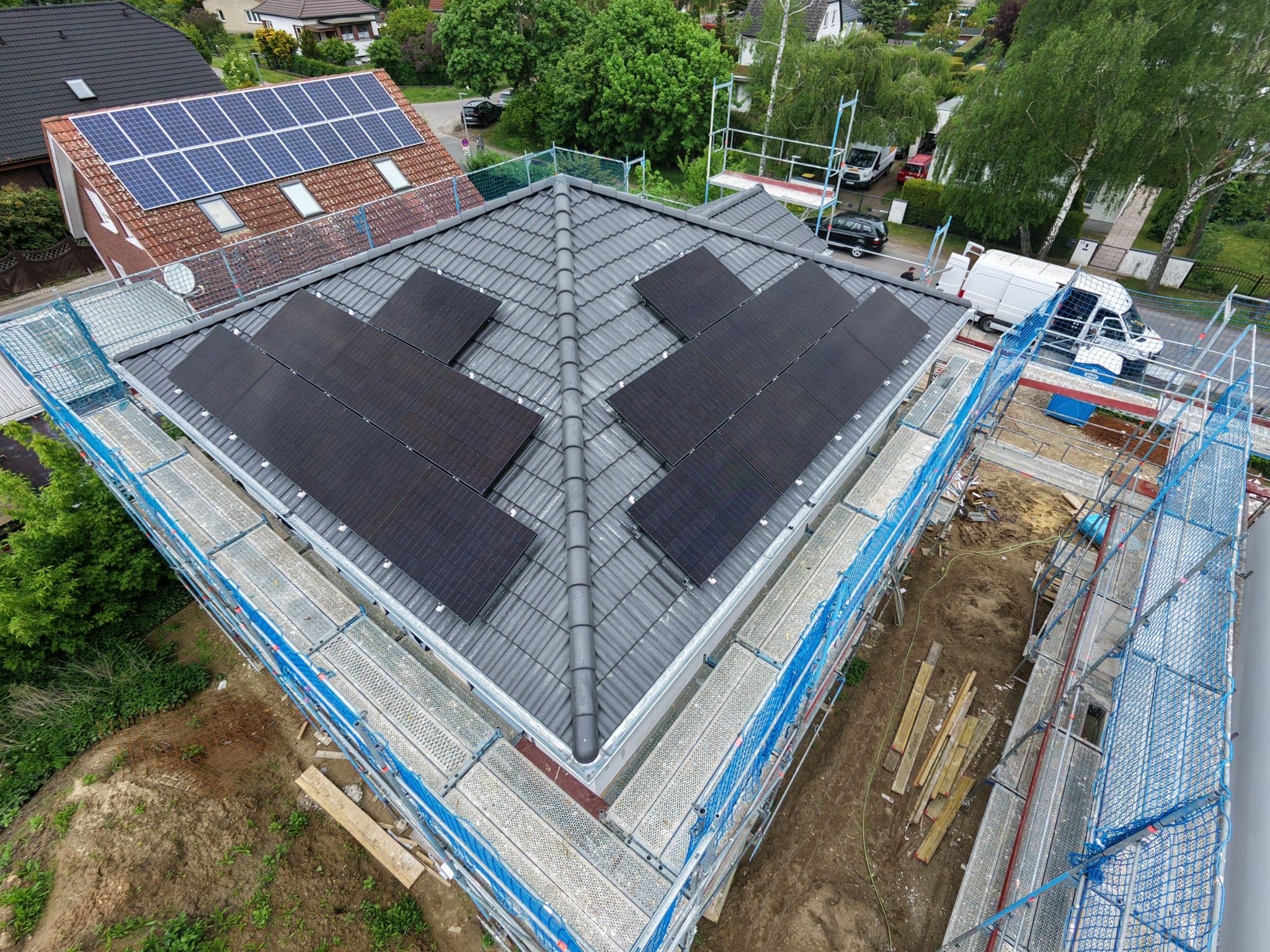 8,1 kWp · 4 Wochen